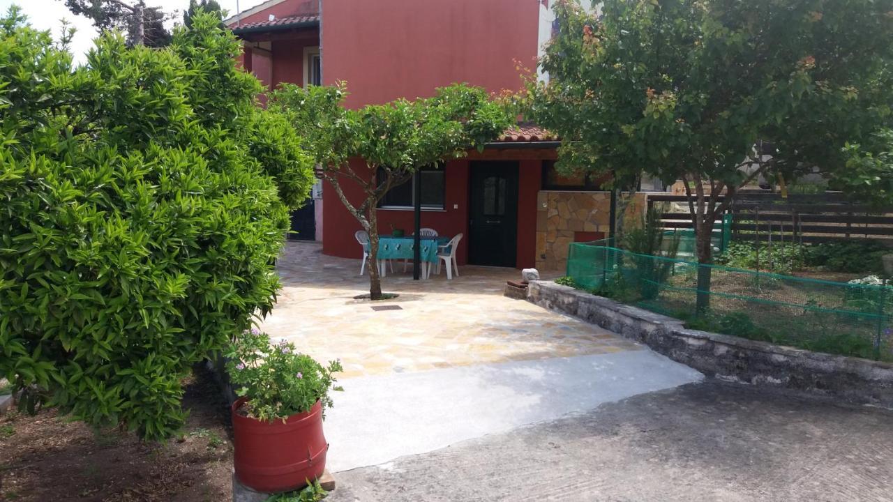 Village Life Studio Kanakádes Exterior photo