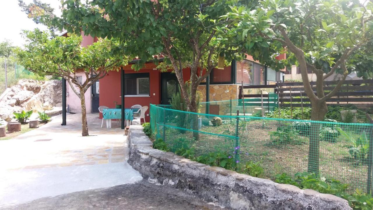 Village Life Studio Kanakádes Exterior photo